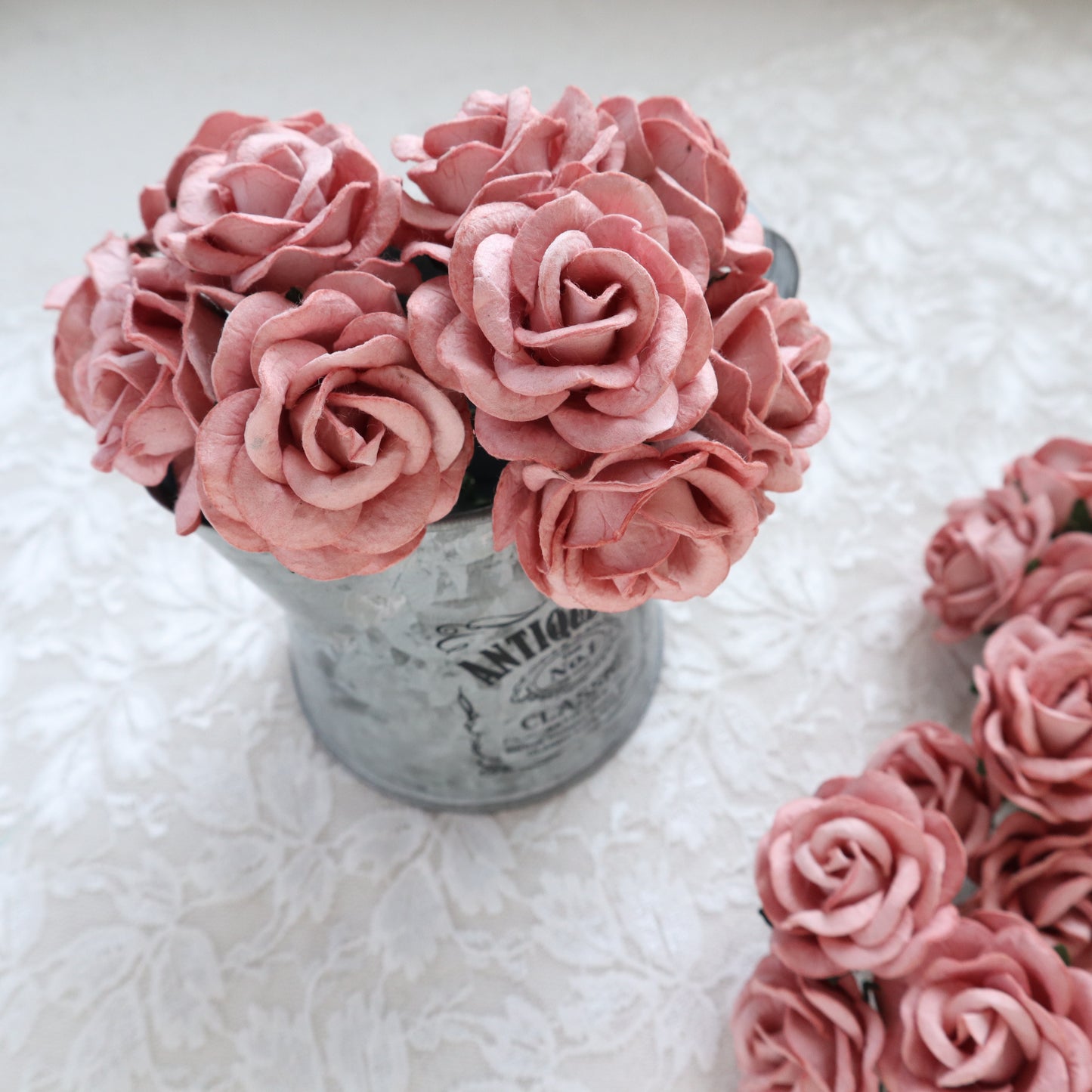 MULBERRY PAPER ROSE FLOWERS 4 CM 5 PCS - Luxy Kraft