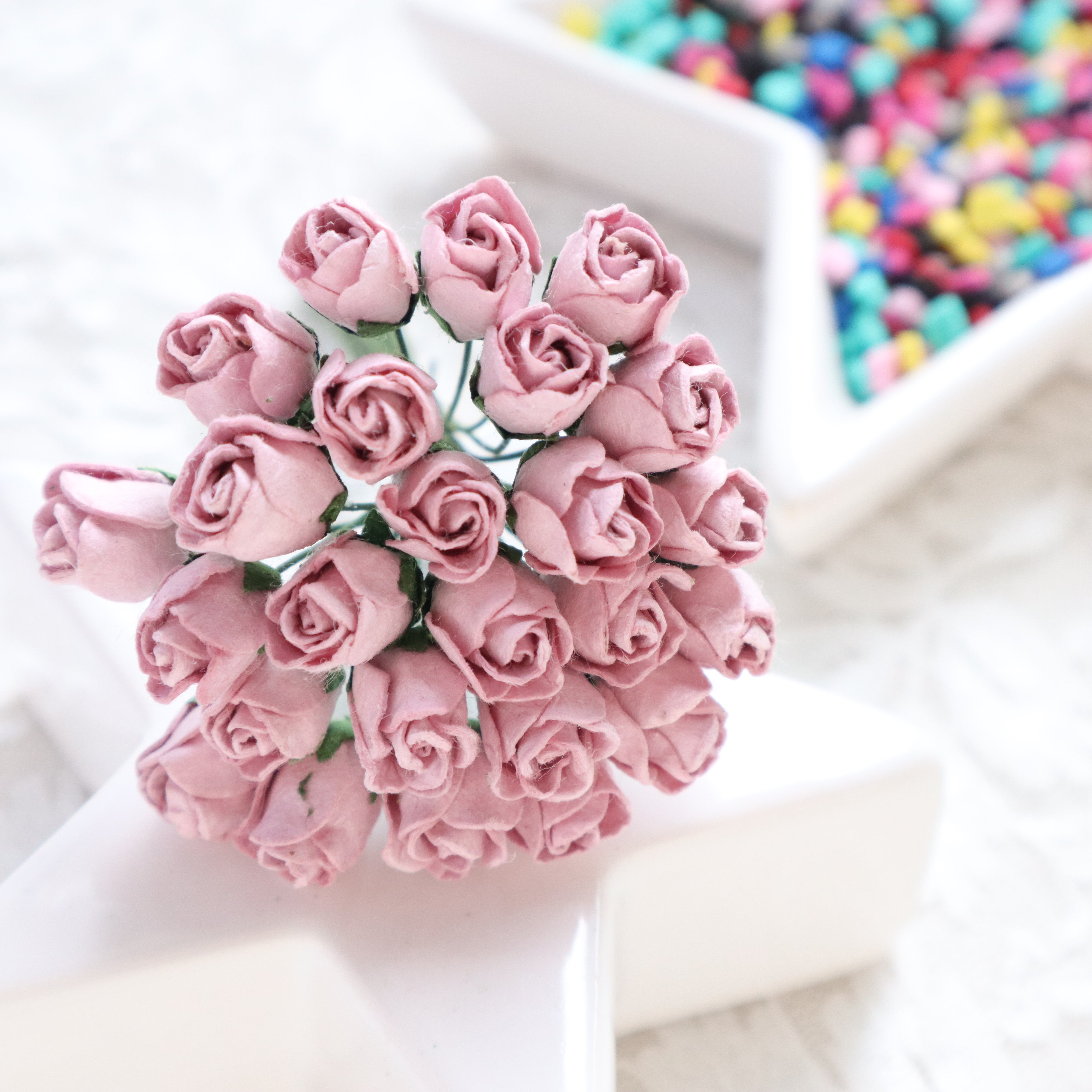 50 Mulberry Paper Ranunculus Buds in Bright Pink and White 