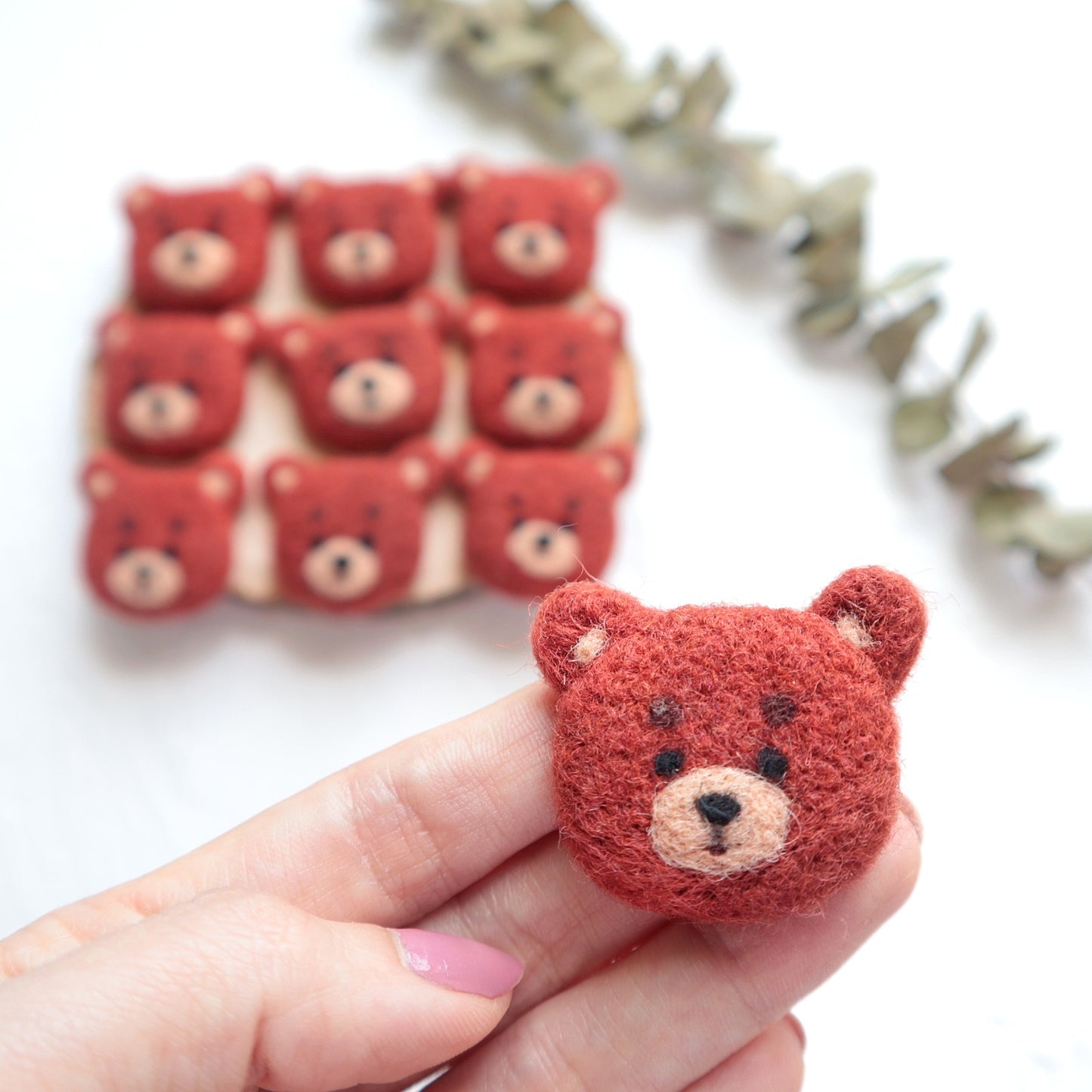 100% Wool needle felt Bear forest animal 3.5 cm 1 pcs - Luxy Kraft