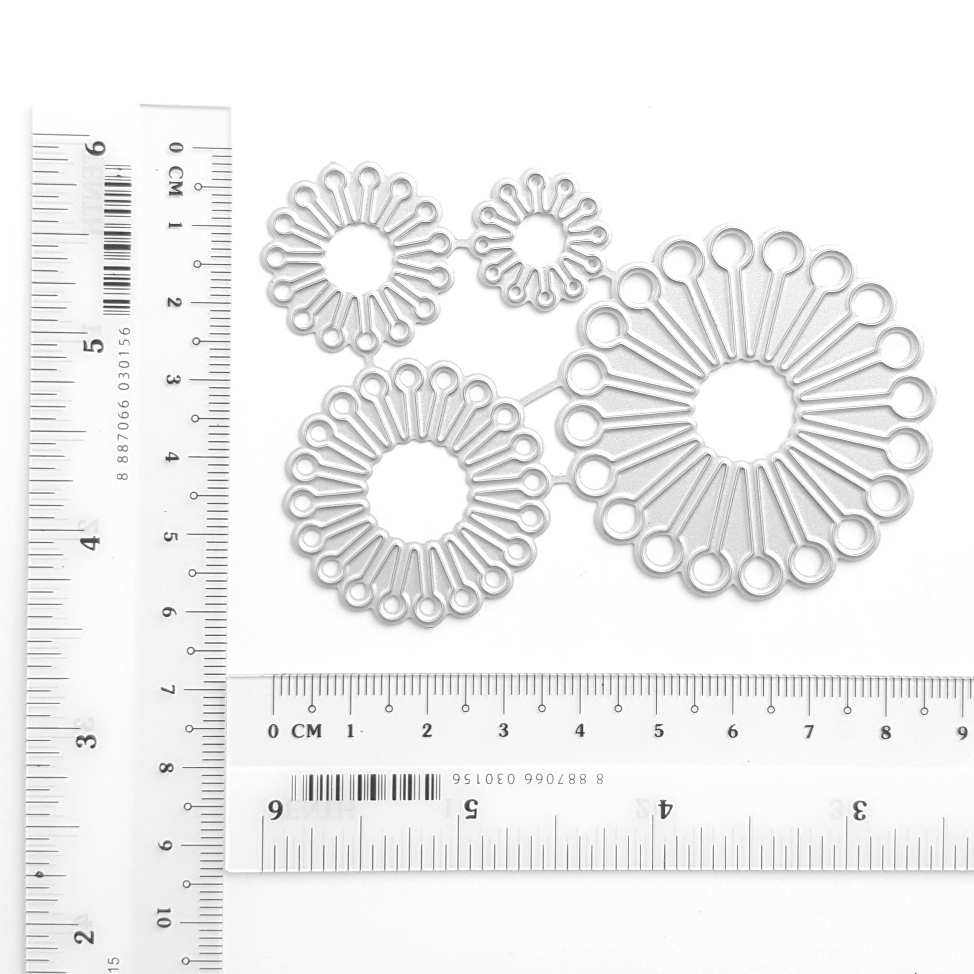 FLOWERS STAMENS CUTTING DIES 4 PCS SET - Luxy Kraft