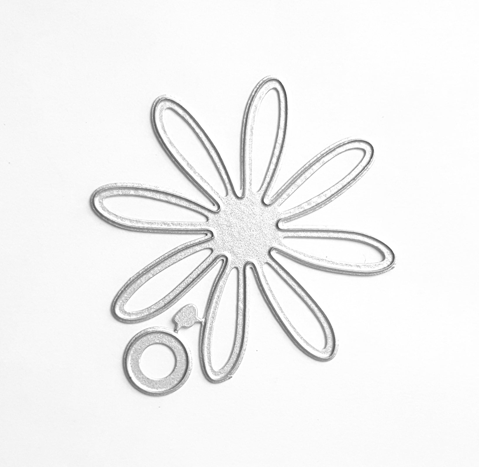 DAISY FLOWER CUTTING DIES 2 PCS SET 6 CM - Luxy Kraft