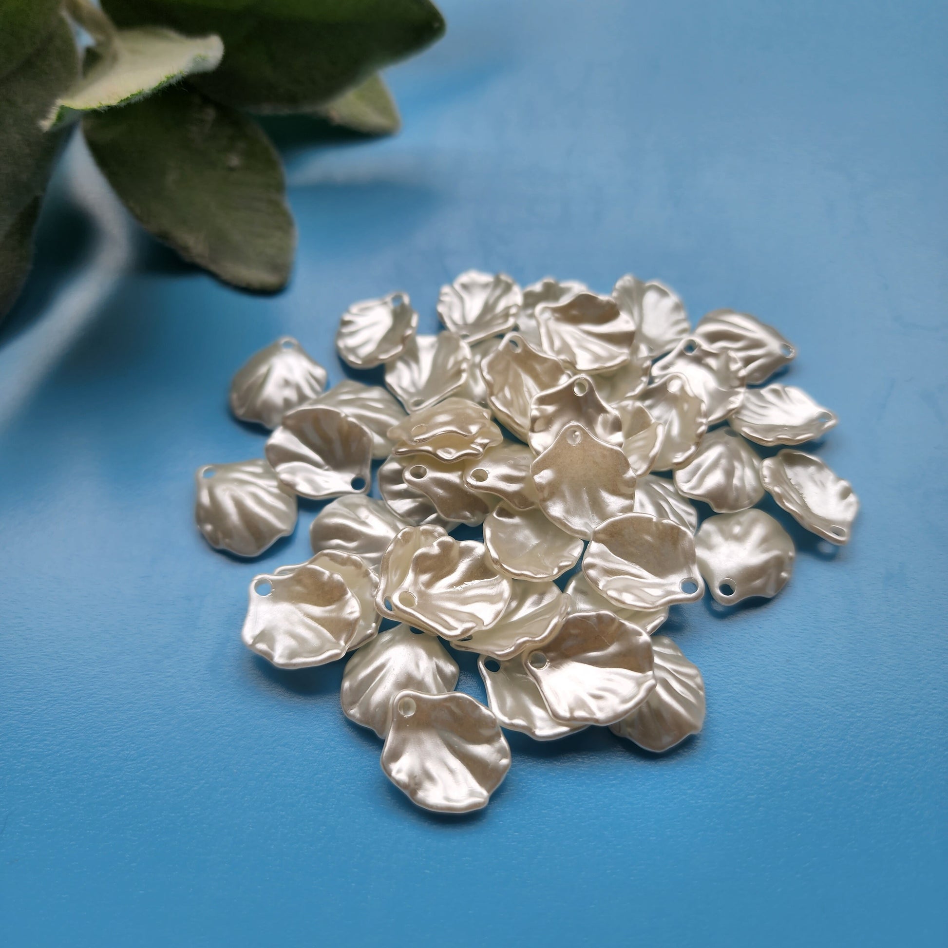 40 pcs Faux pearl petals charms Earrings components Earrings findings DIY jewelry