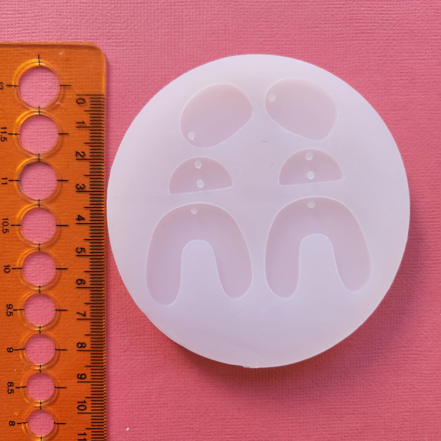 Silicone earrings mold / Silicone epoxy mold /Silicone earring moulds/Silicone UV resin molds/Arch silicone jewelry mold/Matte finished mold